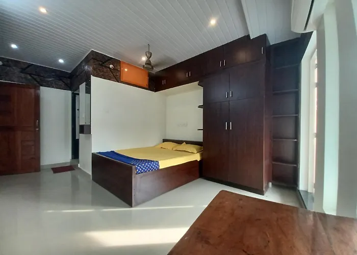 Jeena Motel