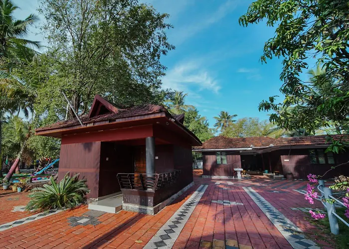 Munroe Island Lake Resort